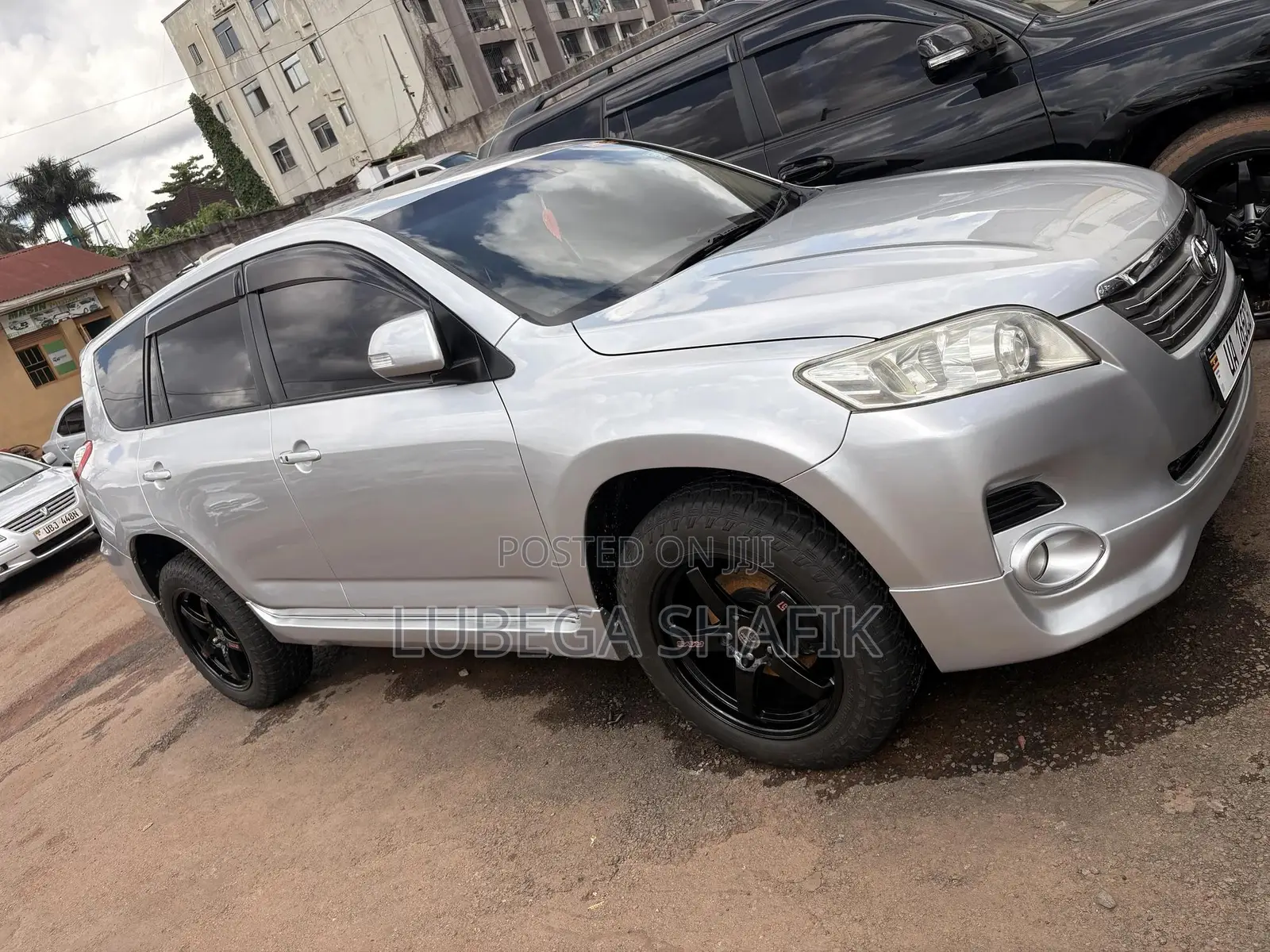 Toyota Vanguard 2010