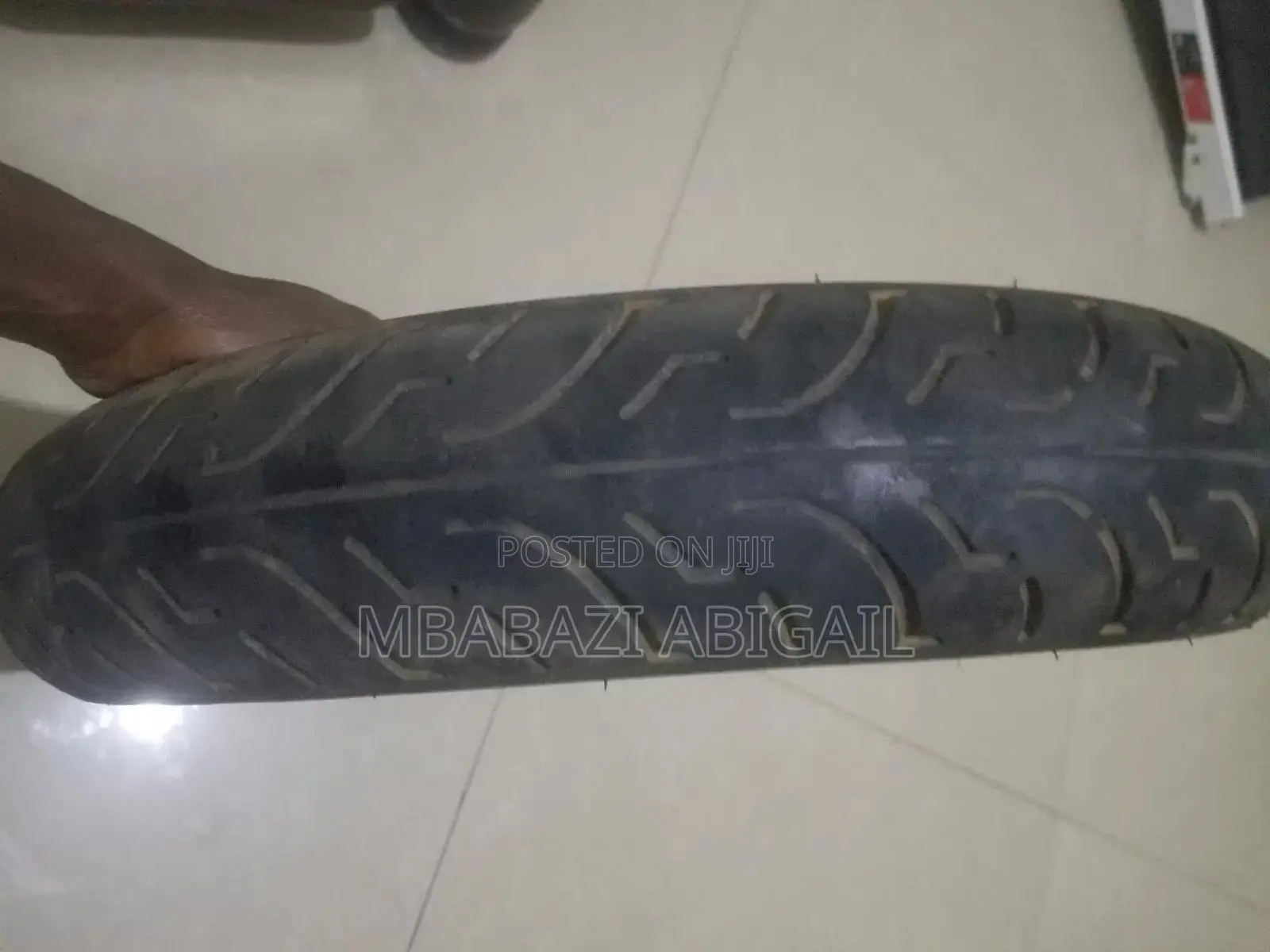 Spiro Behind Motorcycle Tyre 100/80~16