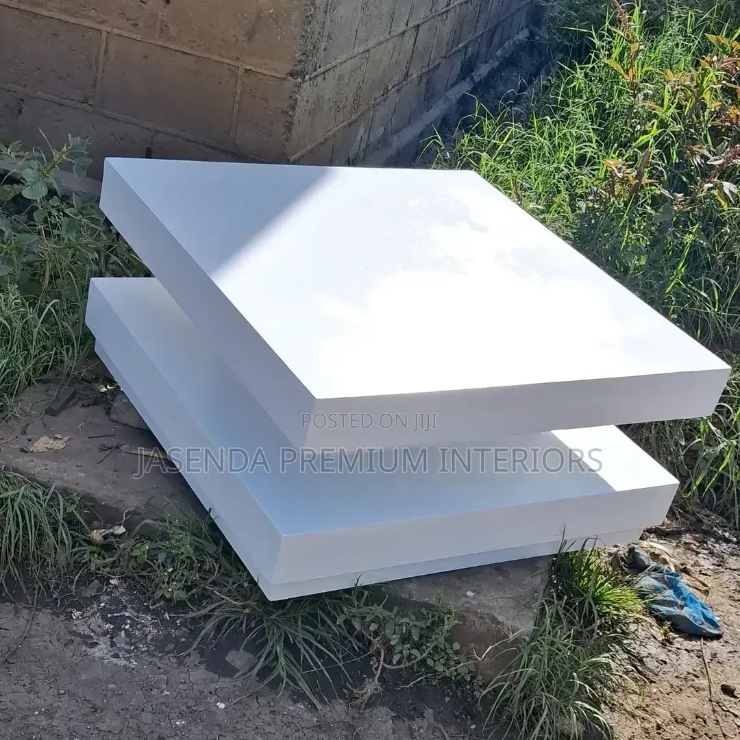 Centre Tables/Classic Center Table/Center Tables/Coffee Table/Table134