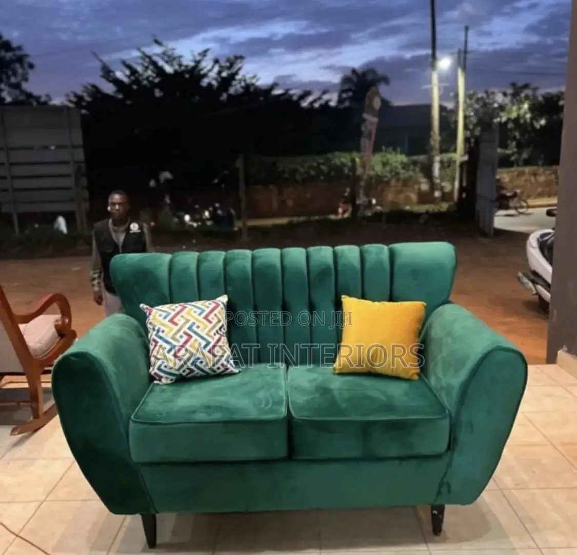 Pop of Rich Emerald