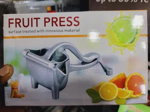 Manual Fruit Press Machine