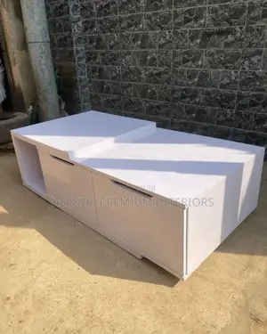 Centre Tables/Classic Center Table/Center Tables/Coffee Table/Table159