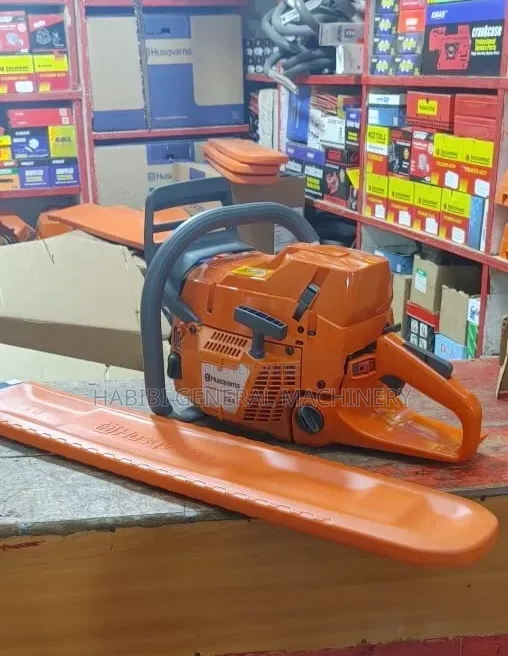 Husqvarna Heavy Duty 2 Stroke Gasoline/Petrol Powered Chainsaw