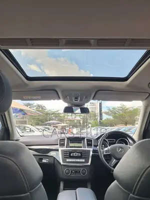 Mercedes-Benz M Class ML350 4MATIC 4dr SUV AWD (3.5L 6cyl 7A) 2014
