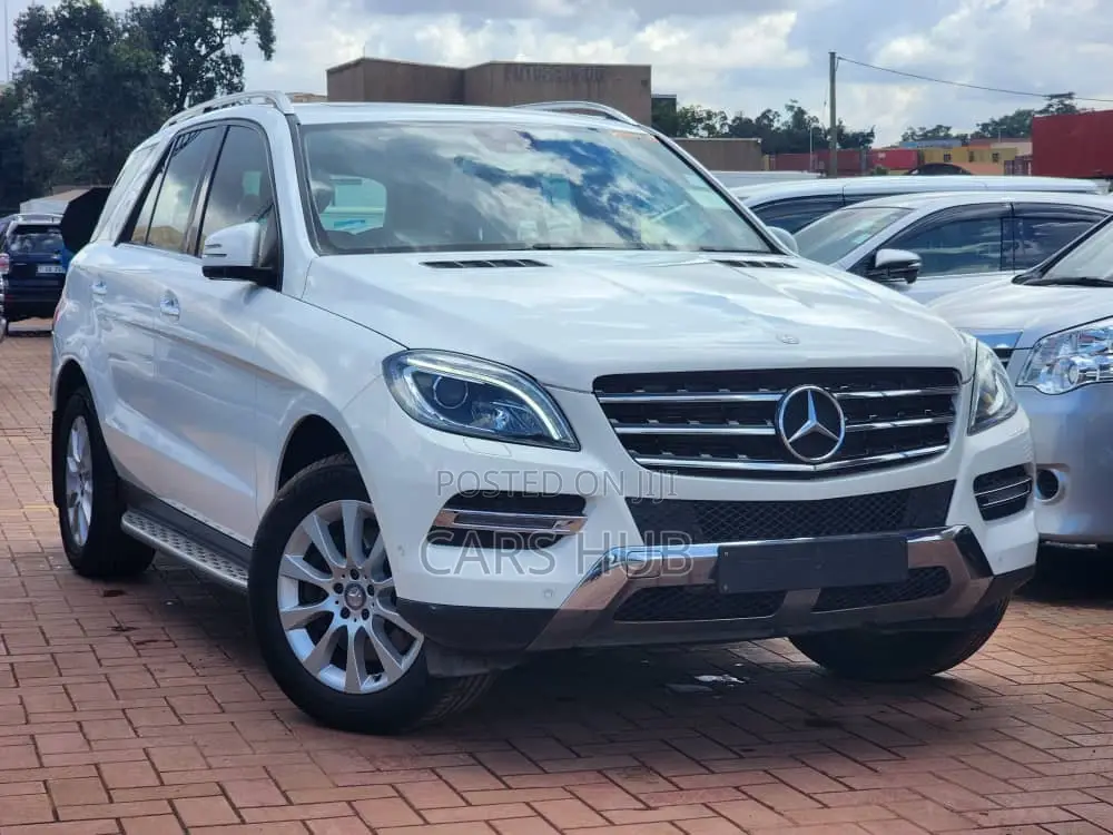 Mercedes-Benz M Class ML350 4MATIC 4dr SUV AWD (3.5L 6cyl 7A) 2014