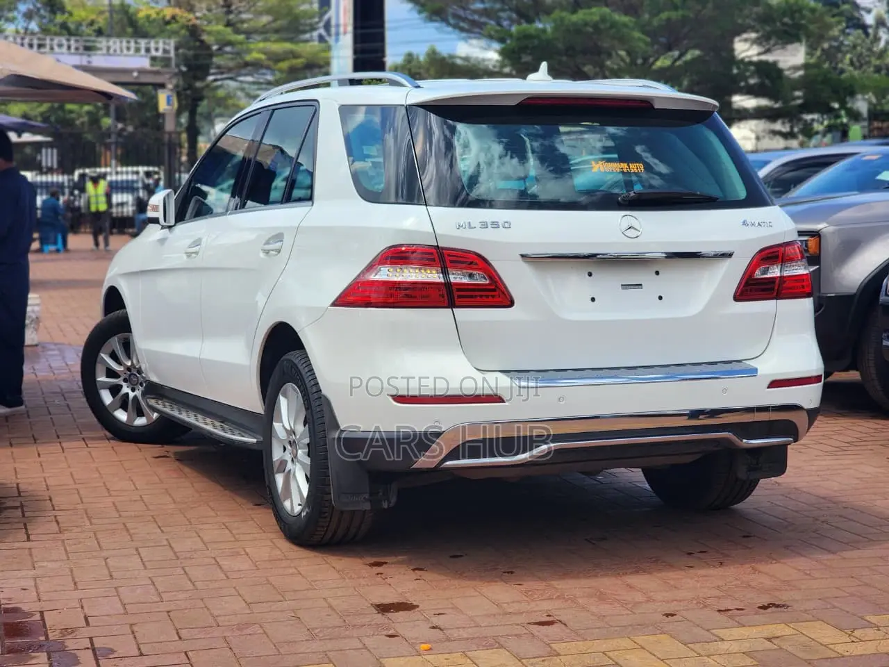 Mercedes-Benz M Class ML350 4MATIC 4dr SUV AWD (3.5L 6cyl 7A) 2014