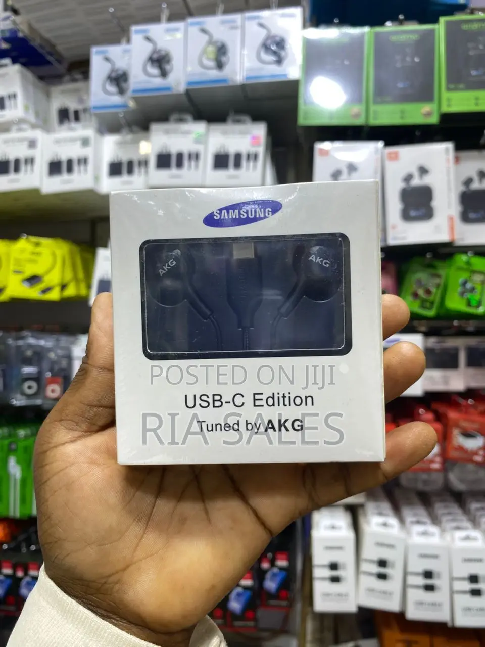 Samsung Type-C Earphones (Tuned by Akg)