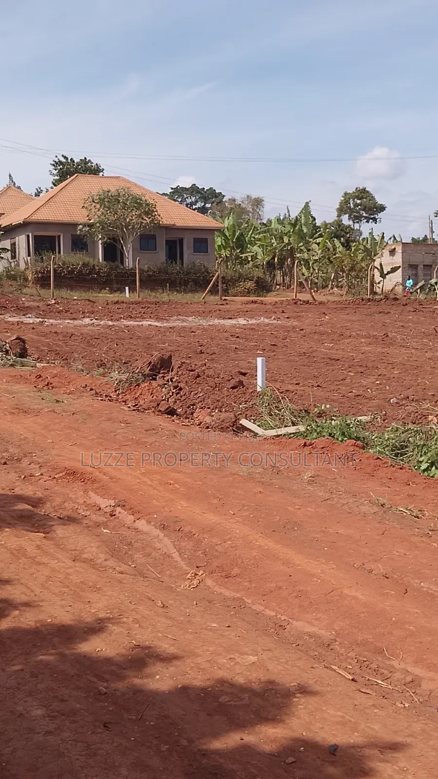 50*100 Plots for Sale in Buloba Winmond Hotel Smiling Star School Rd