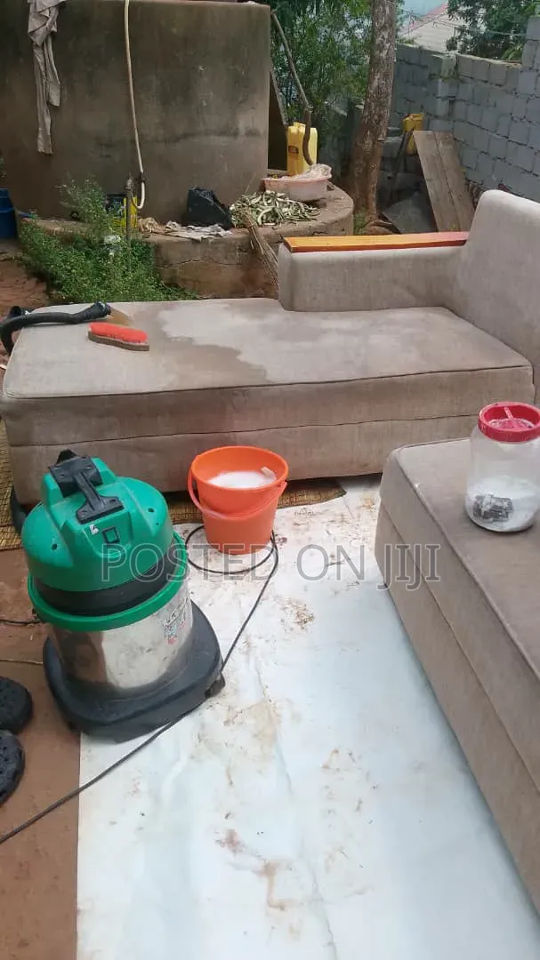 Sofa Set Cleaning Services