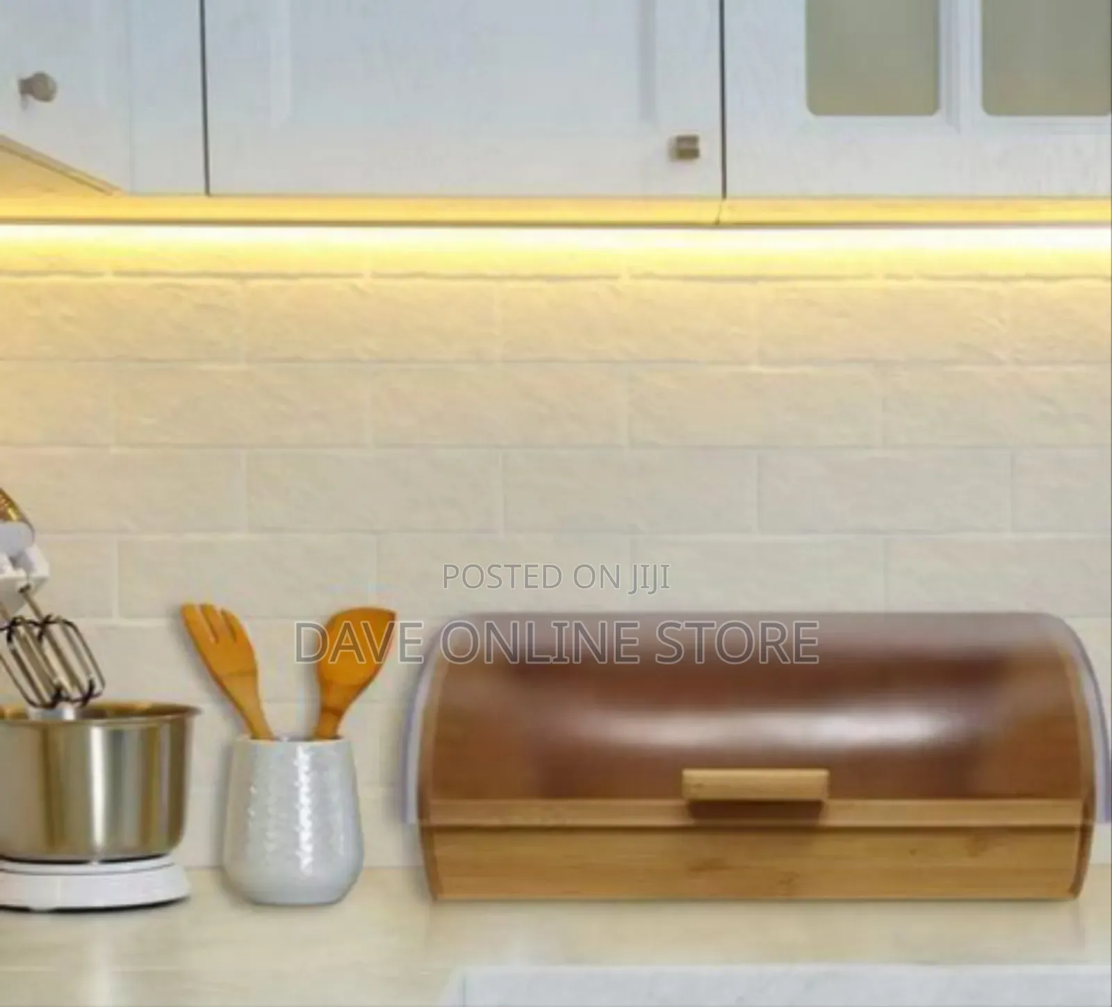 Elegant Wooden Bread Box With Transparent Roll-Top Lid