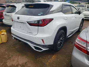 Lexus RX 200t 4WD 2017 White