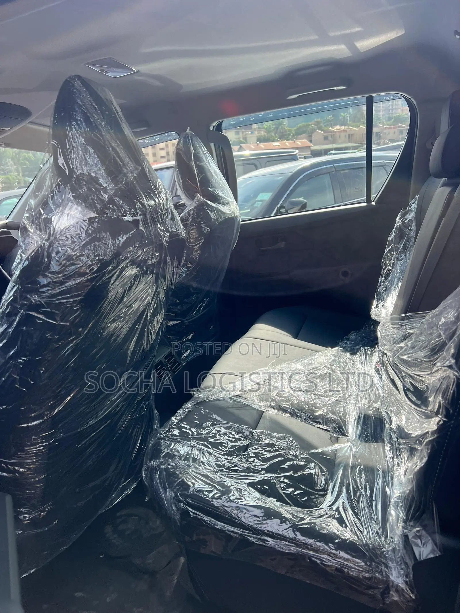 New Toyota Hilux 2023 Beige