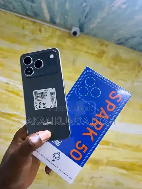 New Tecno Spark 50 128 GB Black
