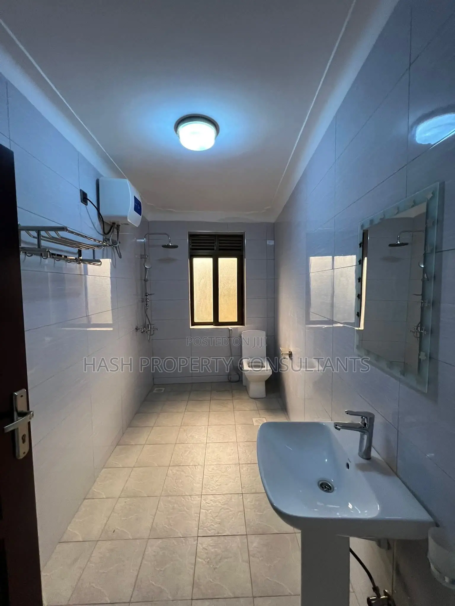 3bdrm Apartment in Lubowa, Central Division for rent