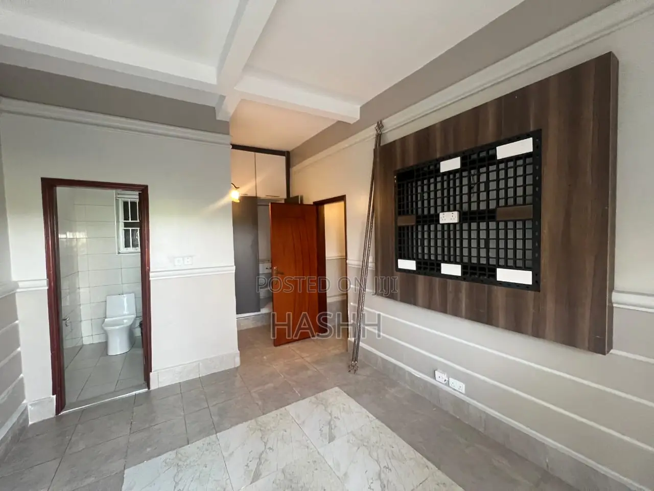 3bdrm Apartment in Muyunyo, Central Division for rent