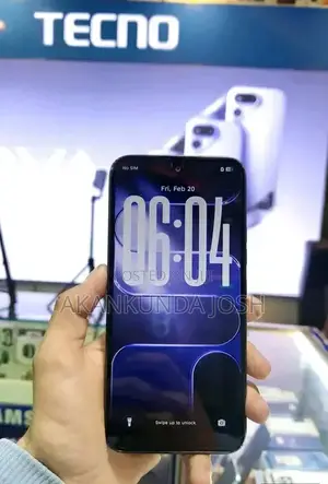 New Tecno Spark 50 128 GB Green