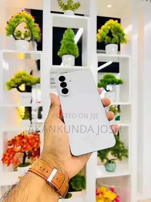 New Samsung Galaxy A56 256 GB Silver