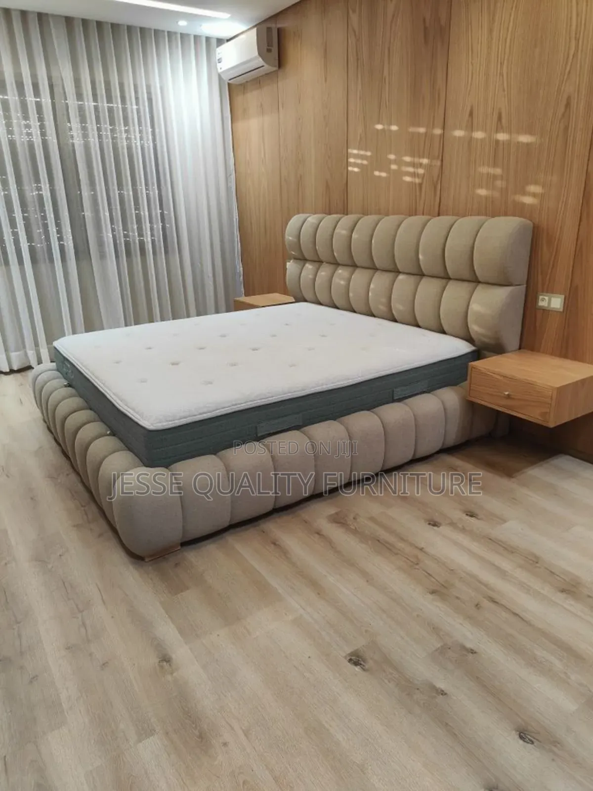 Luxurious Gray Fabric Bubble Bed