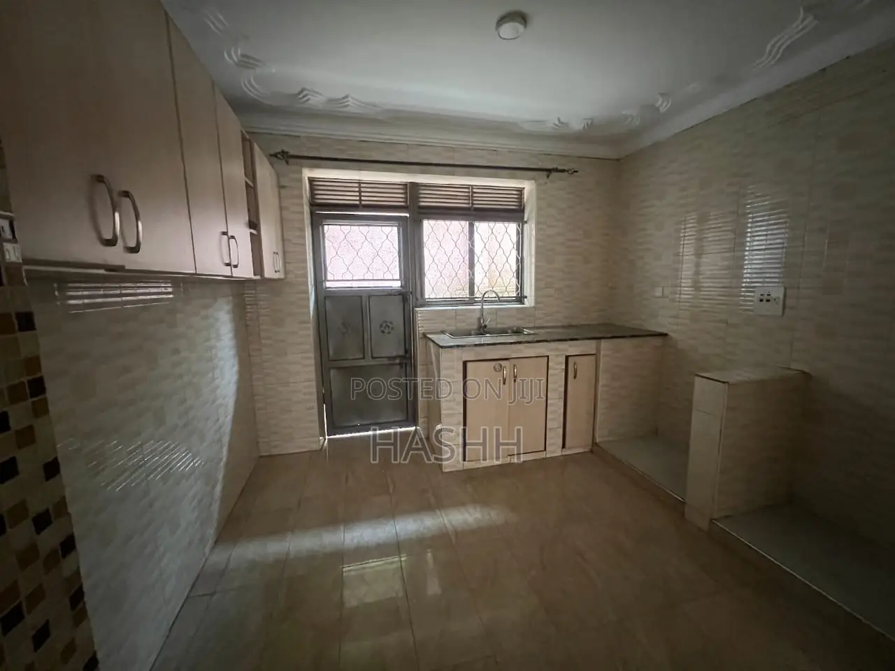 2bdrm Apartment in Konge Buziga, Central Division for rent