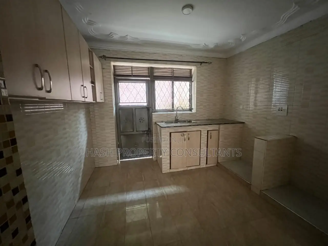 2bdrm Apartment in Konge Buziga, Central Division for rent