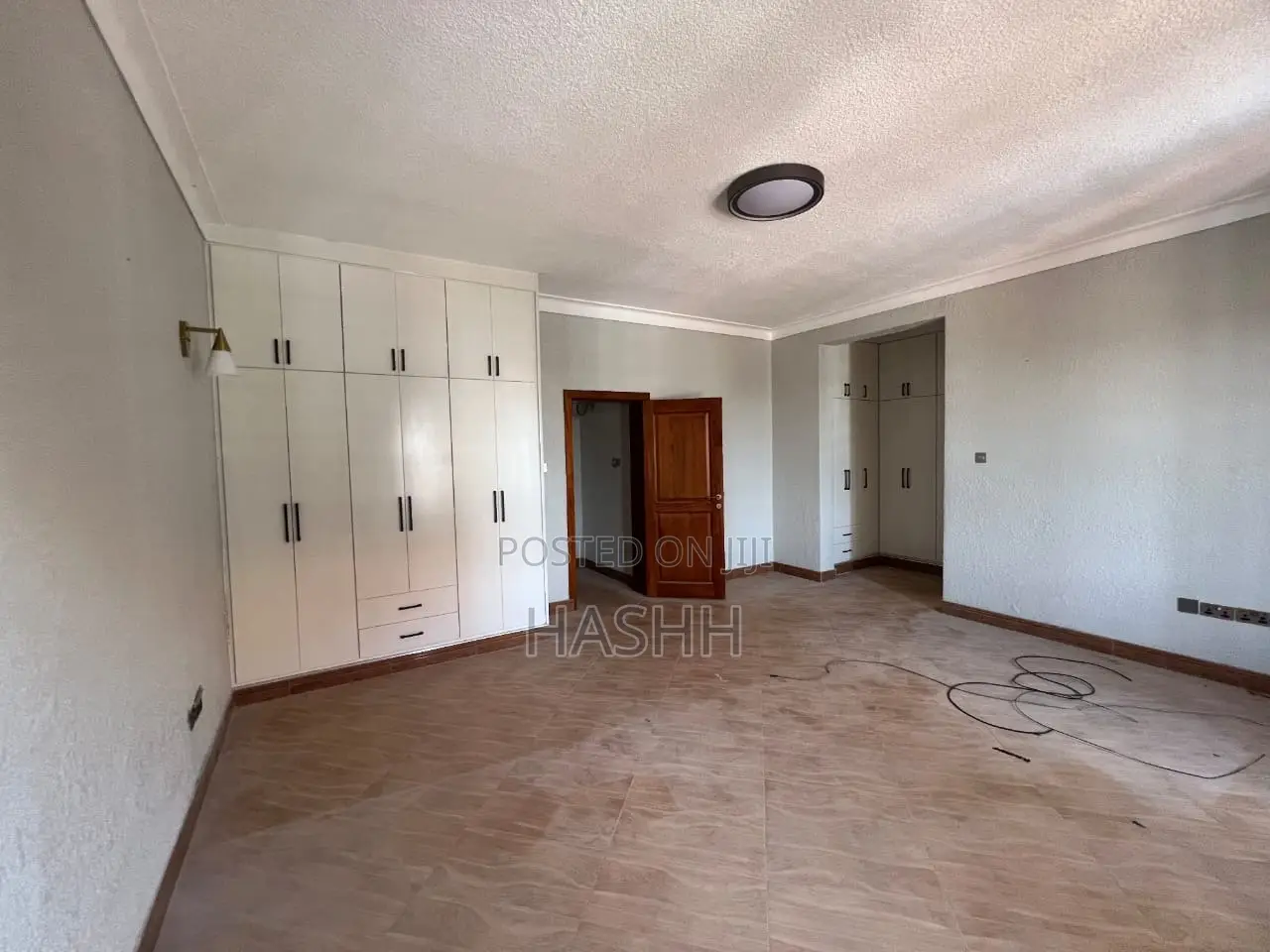 3bdrm Apartment in Muyunyo, Central Division for rent