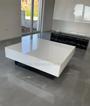 Centre Tables/Classic Center Table/Center Tables/Coffee Table/Table188