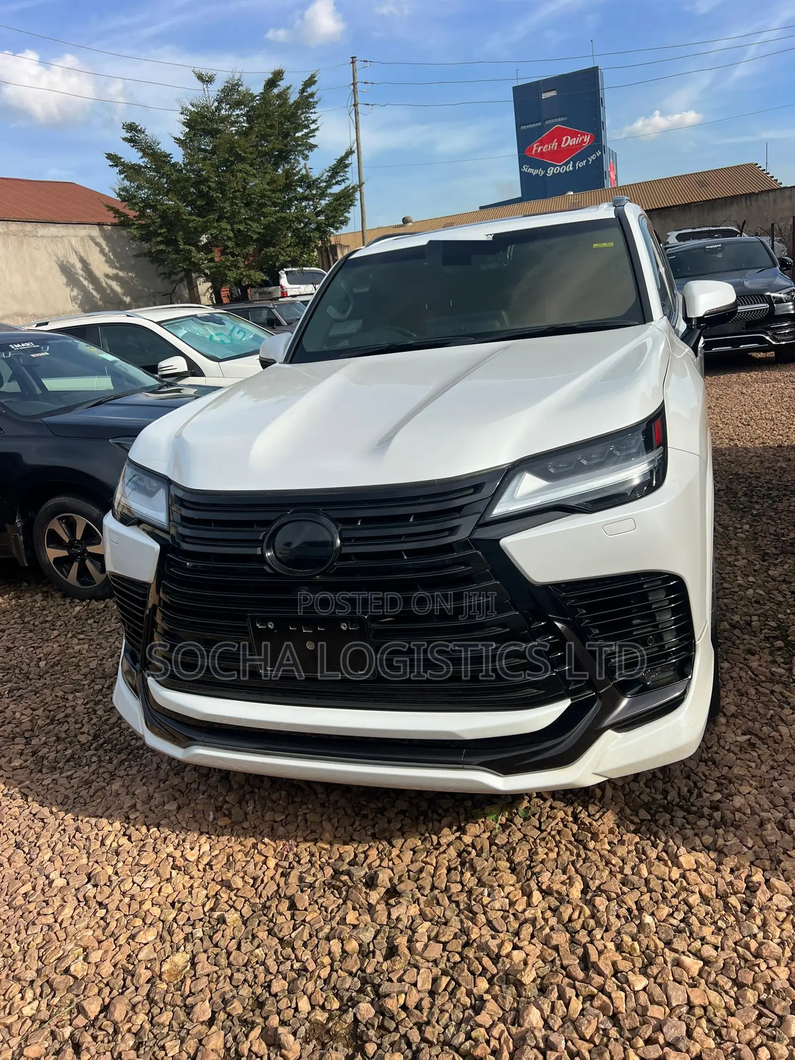 Toyota Land Cruiser 2023 White