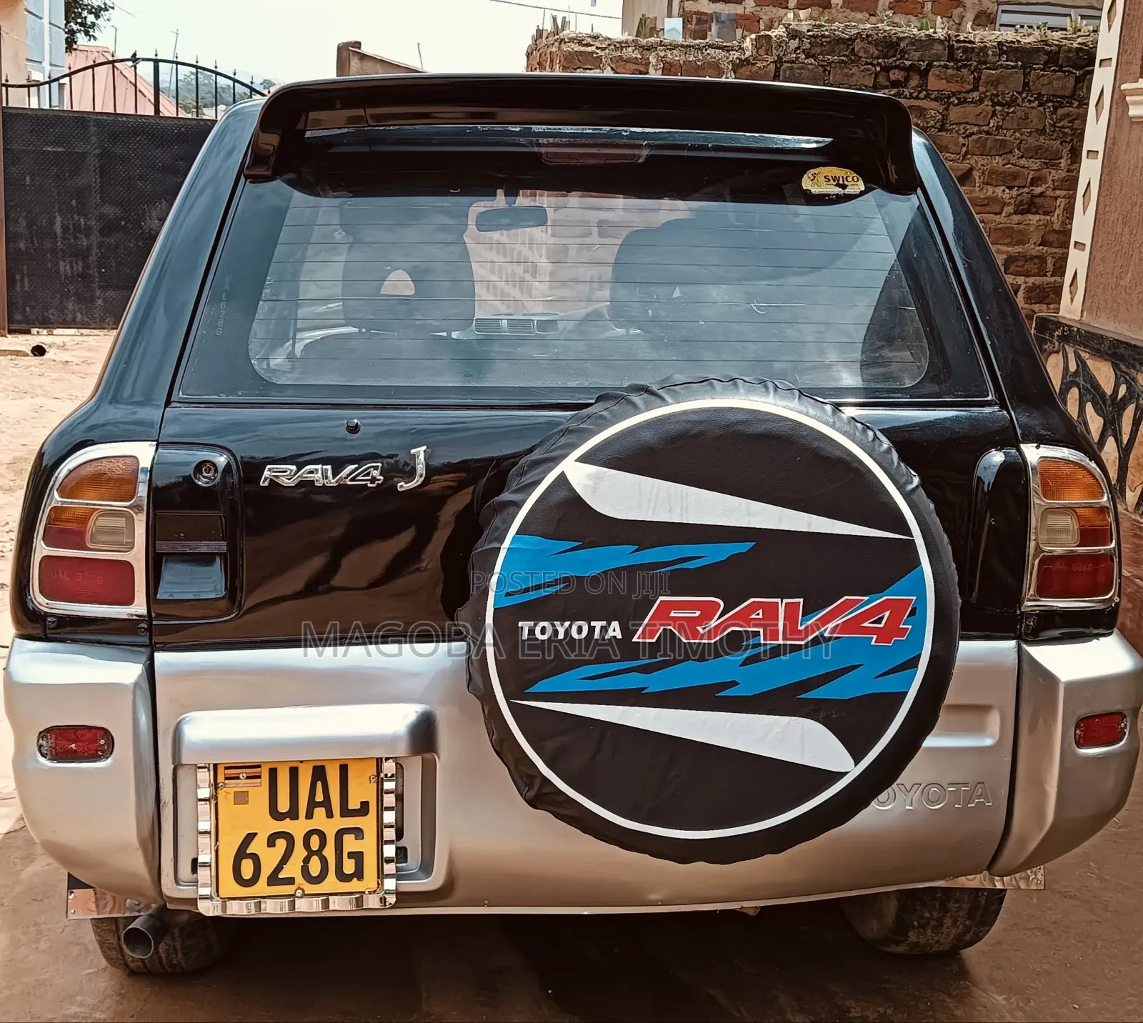 Toyota RAV4 1999 Black