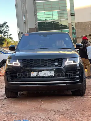 Land Rover Range Rover Vogue 2016 Black