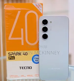 New Tecno Spark 40 Pro 256 GB White