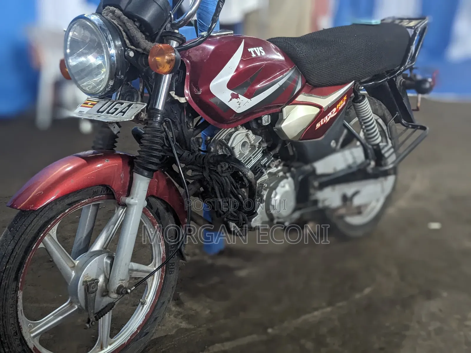 TVS HLX 125 2025 Red