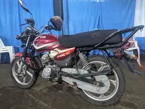 TVS HLX 125 2025 Red