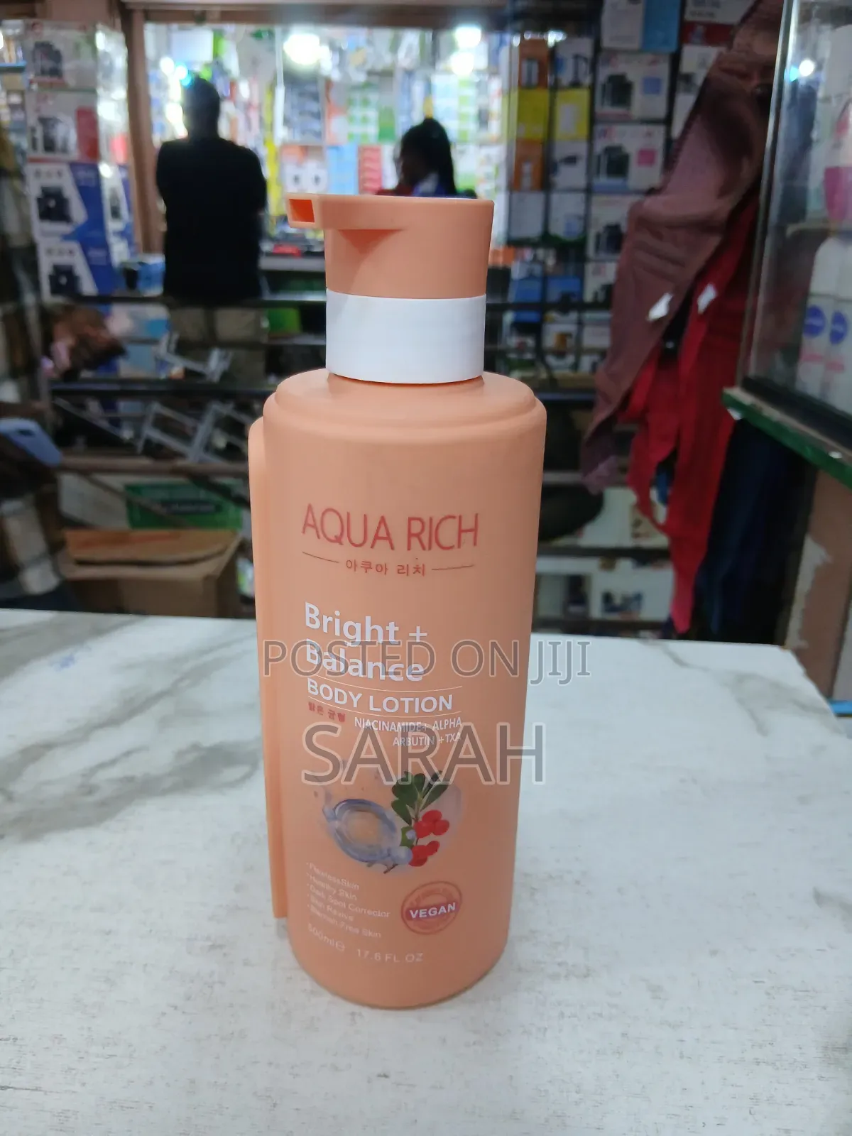 Aqua Rich Bright + Balance Body Lotion
