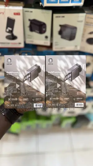 Green Lion 140w Gan Premium 4 Port Uk Plug