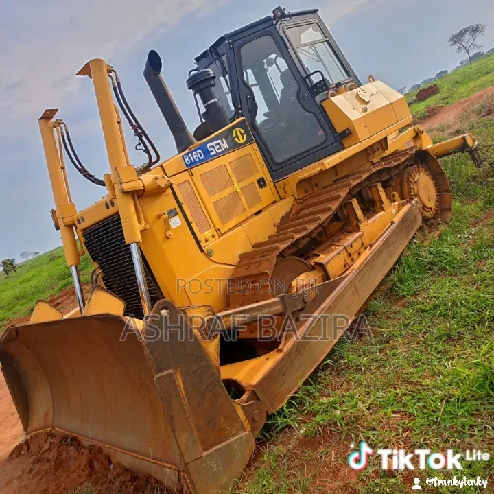 Bulldozzer Sem
