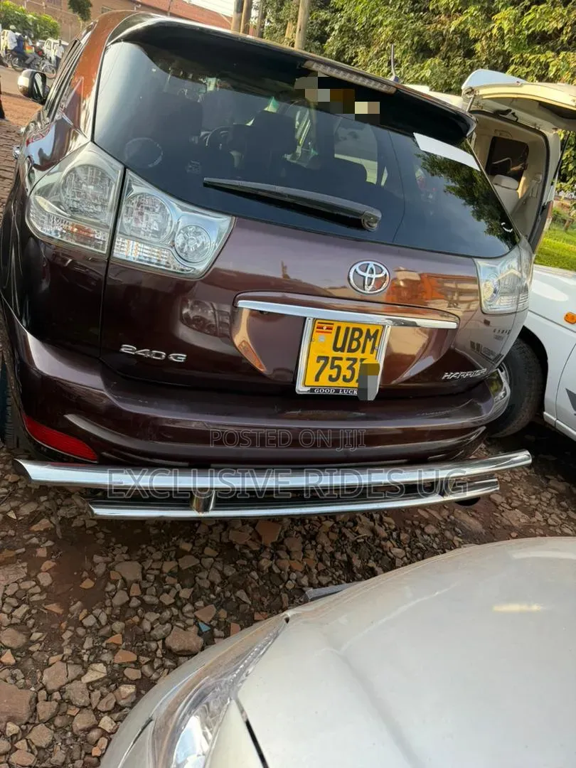 Toyota Harrier 2.4 2010 Maroon