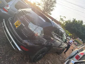 Toyota Harrier 2.4 2010 Maroon