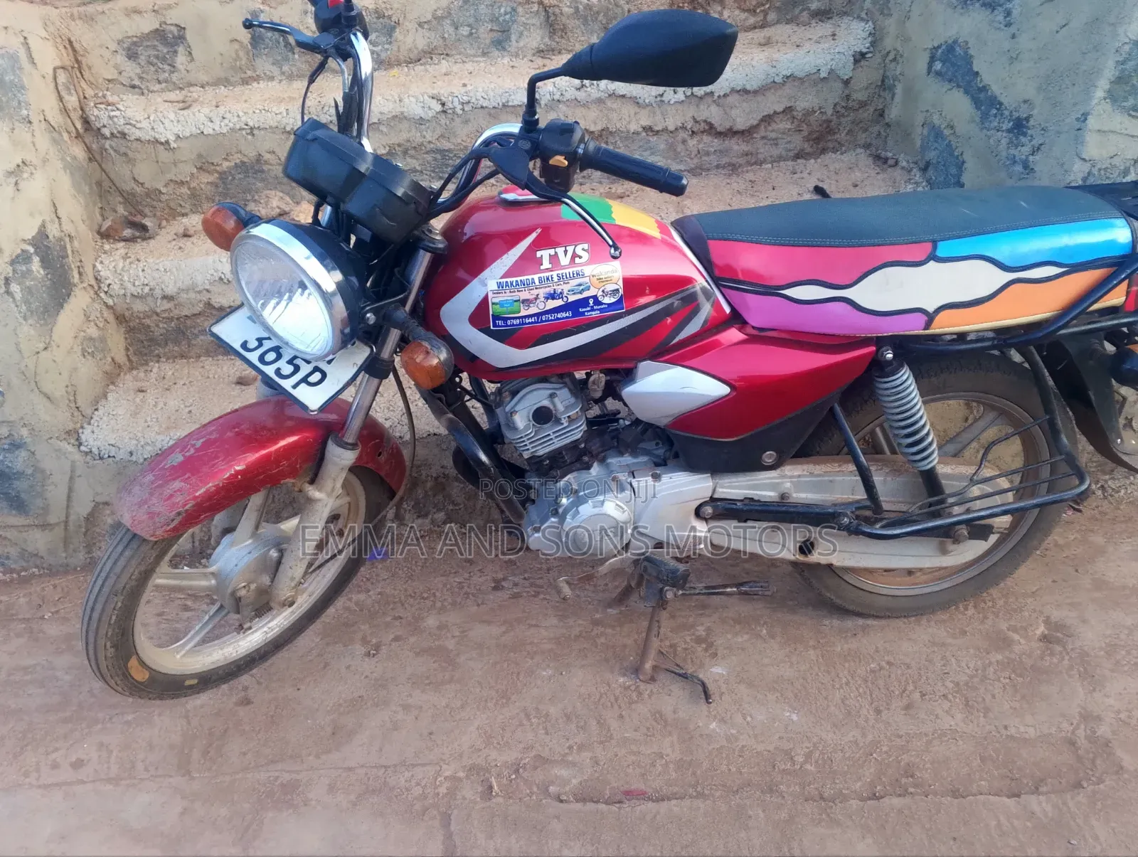 TVS HLX 125 2023 Red