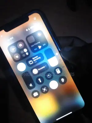Apple iPhone XS 64 GB Silver
