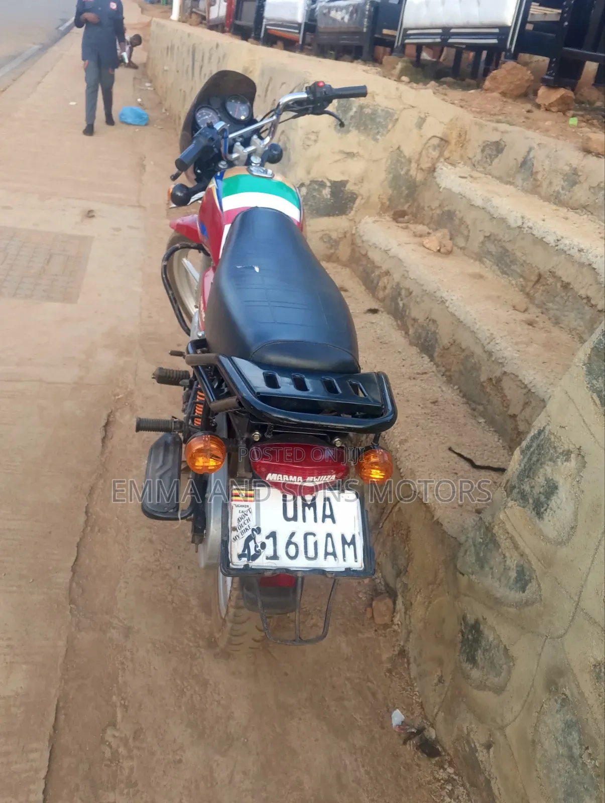 Bajaj Boxer 125 2025 Red