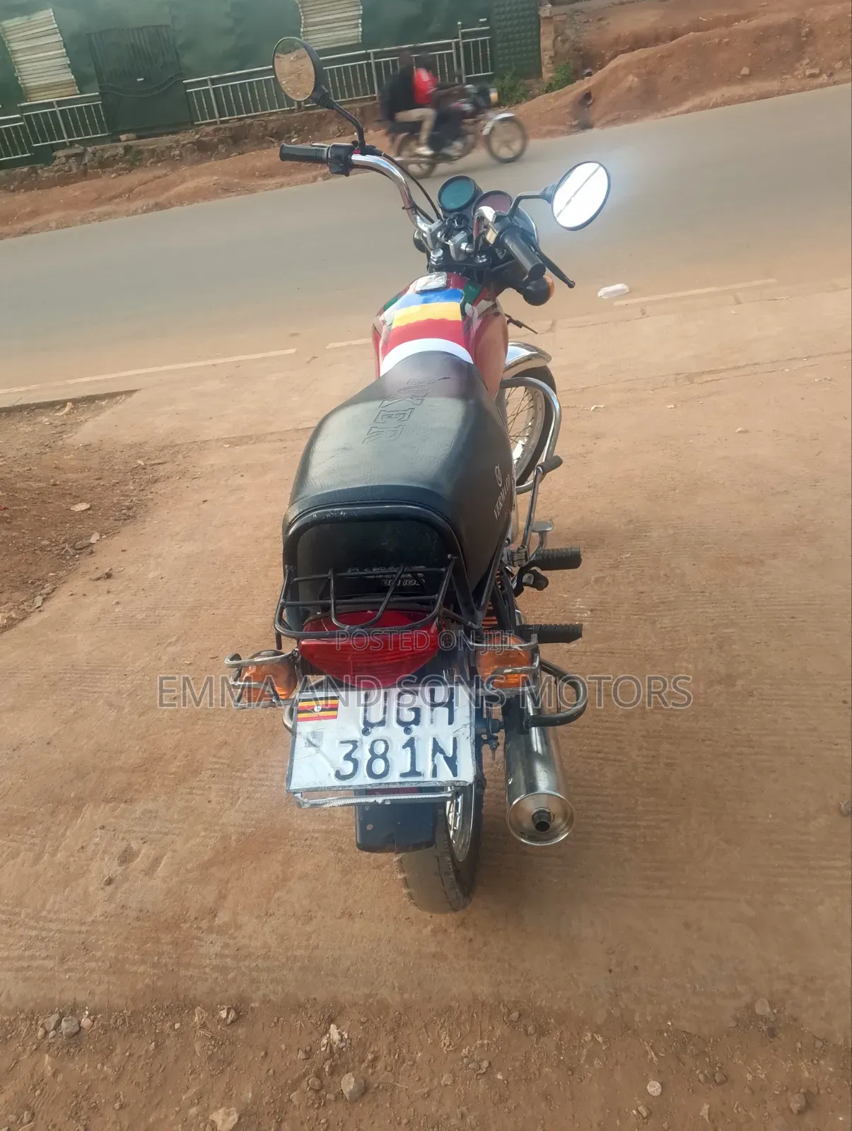 Bajaj Boxer 100 2024 Red