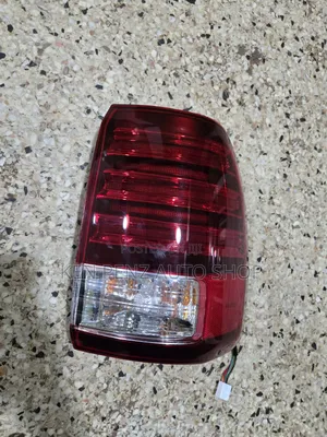 Lexus Lx470 Signus 2003 - 2007 Taillamp