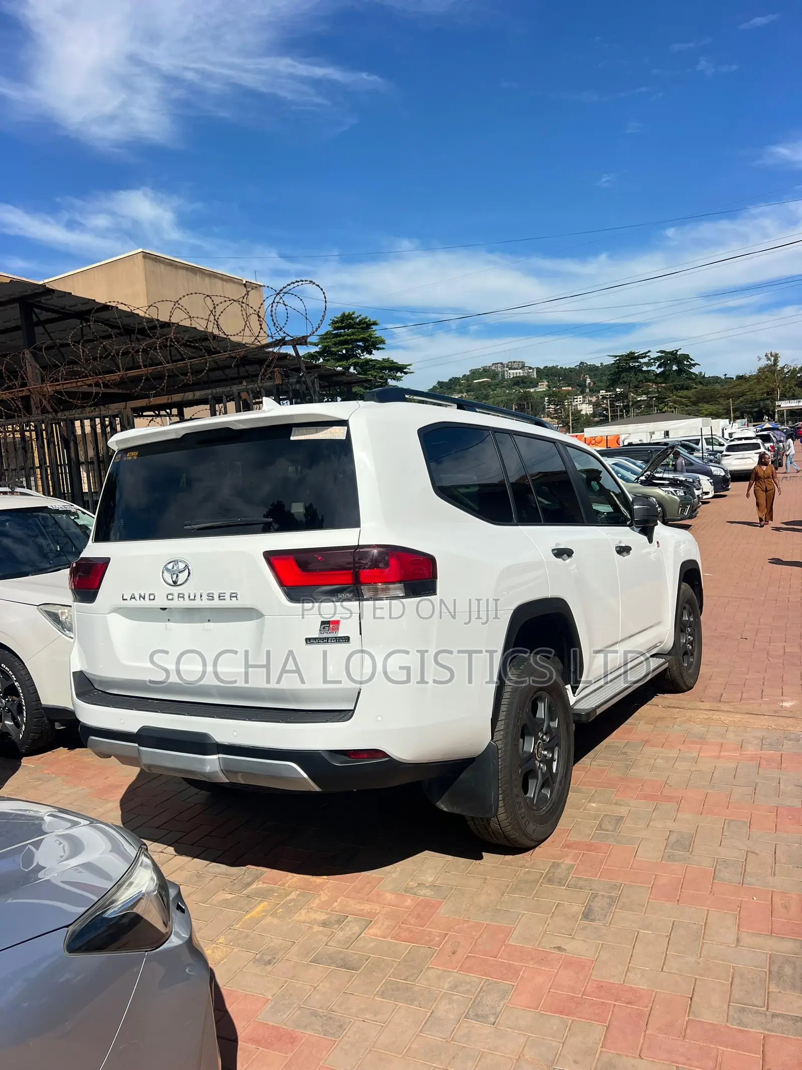 Toyota Land Cruiser Prado 2024 White