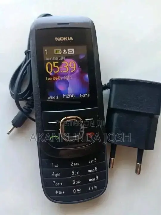 New Nokia 2220 slide Black