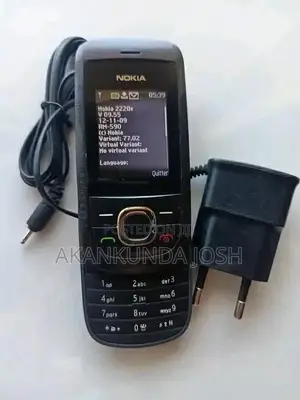 New Nokia 2220 slide Black