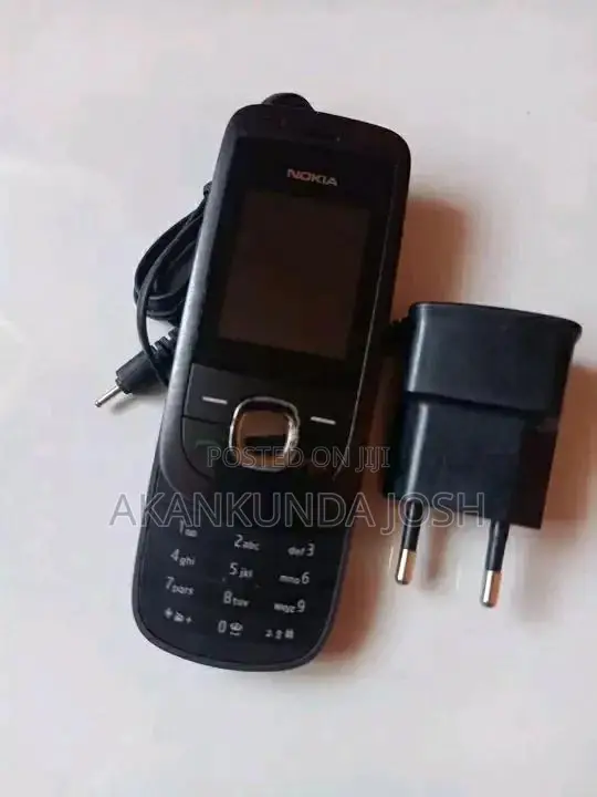 New Nokia 2220 slide Black