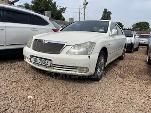 Toyota Crown 2007 White