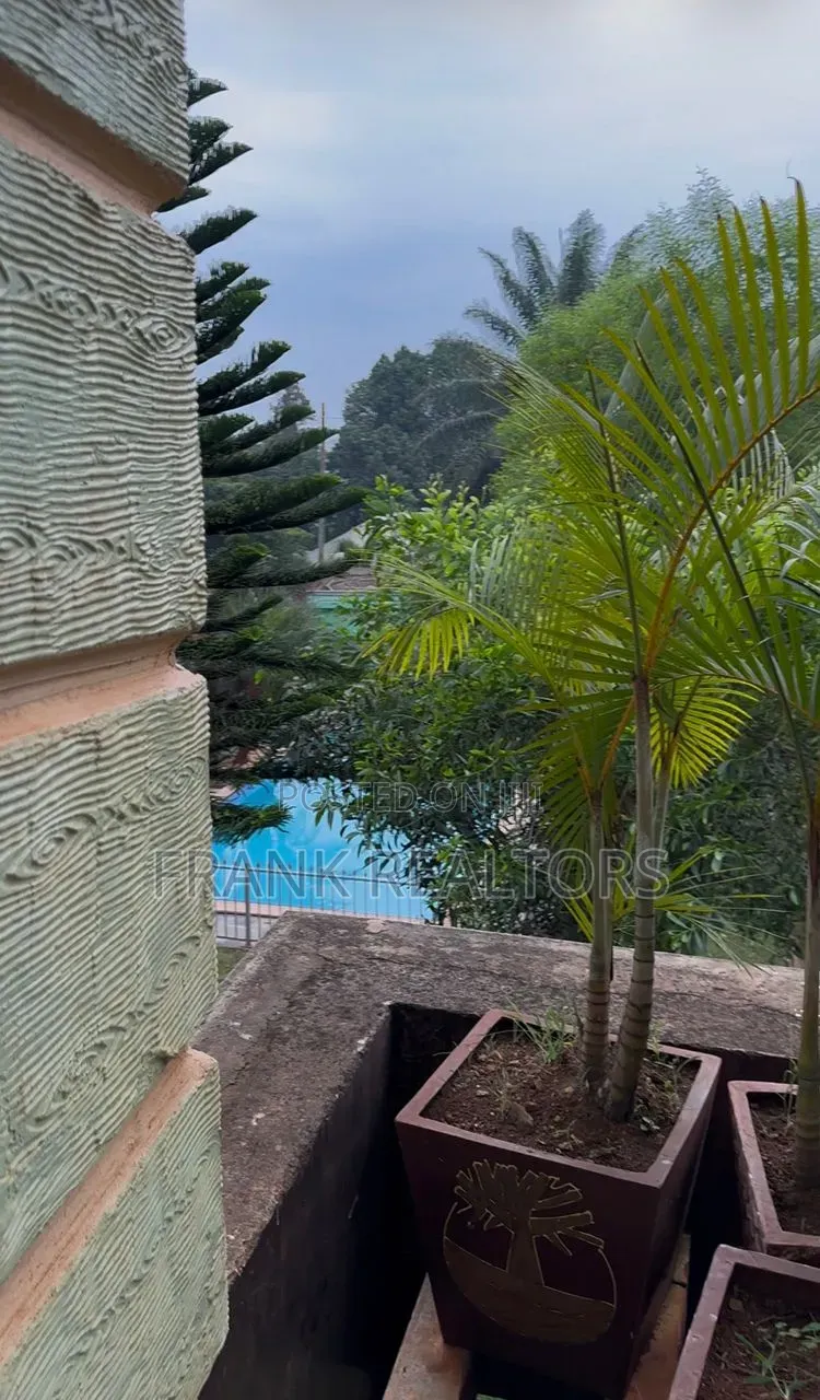Furnished 5bdrm House in Nalugala, Katabi for sale