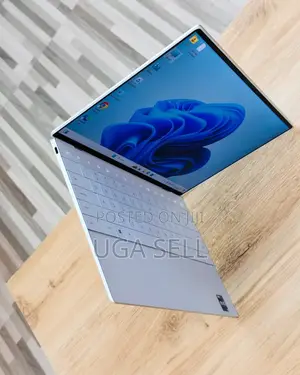 New Laptop Dell XPS 13 9320 16GB Intel Core i7 SSD 512GB