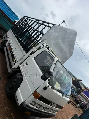 Isuzu Elf Long 2009 White